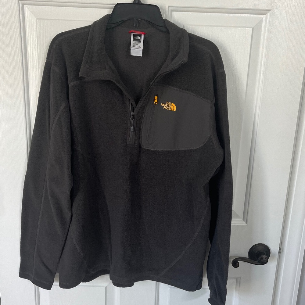 North Face qtr zip fleece with pocket, large, gently used, gray
